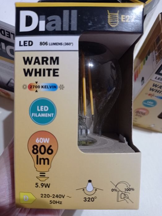 9x żarówka Diall Led Filament 60W 806 lm 2700 Kelvin E27