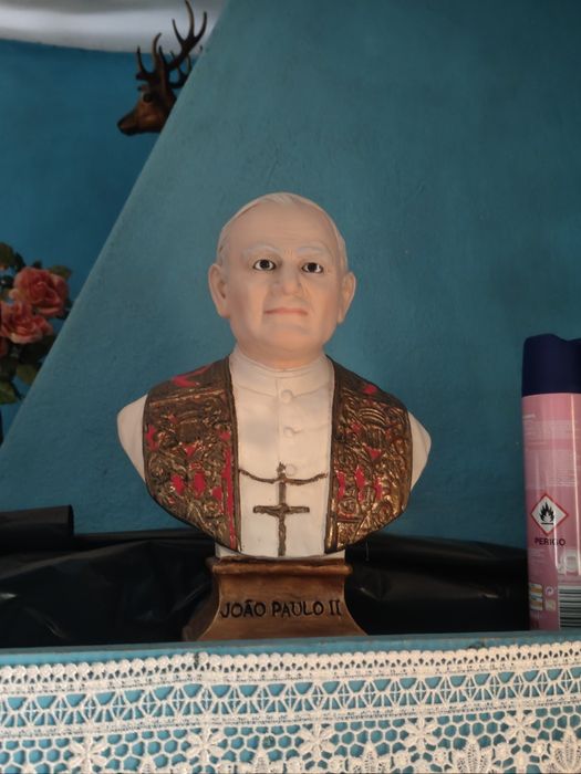 Estátuas de Santos