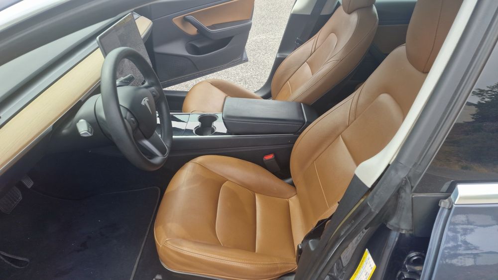 Tesla dual motor long range 2019