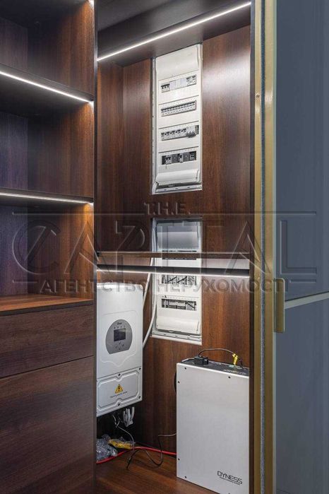 Продаж нової дизайнерської 3-к ЖК Taryan Towers Печерськ 94м2 Тераса Гардеробна