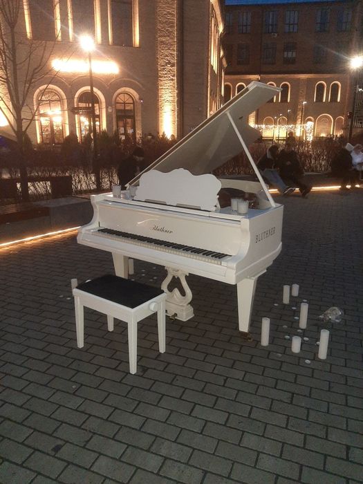 Продаю рояль немецкий Блютнер. Аренда рояля