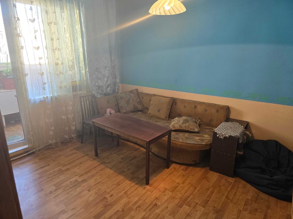 Ищу адекватного соседа (или пару) в тихую гавань на Позняках