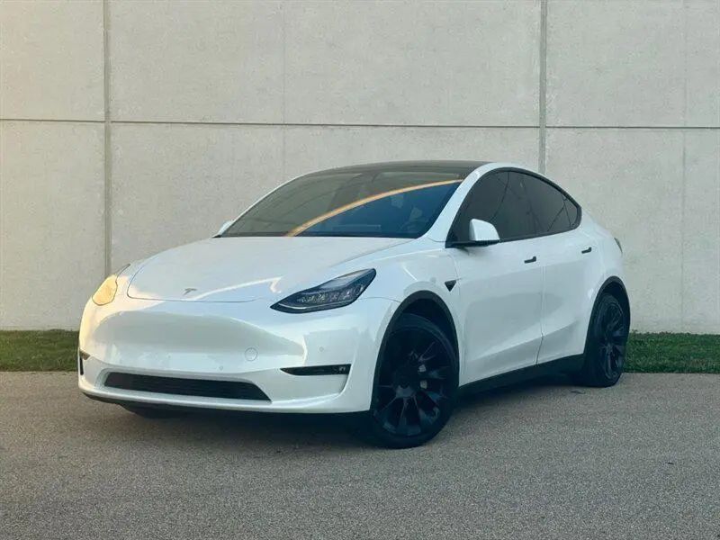 Tesla Y