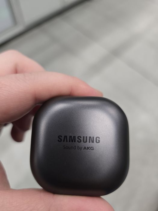 Sluhawki  samsung buds live