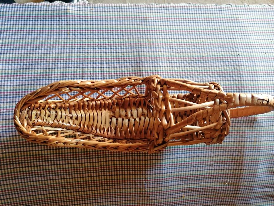 Suporte em verga para garrafa