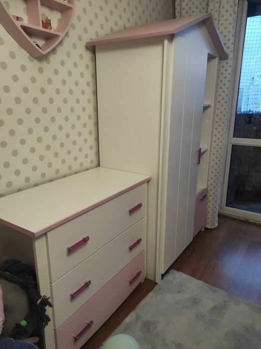 Szafa, komoda i stolik nocny