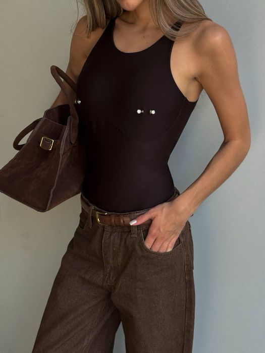 Боді з пірсінгом в якуму ти зберешь усі погляди