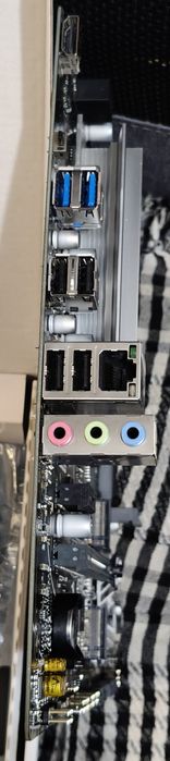 Материнська плата AM5 B650M-R Asus Prime