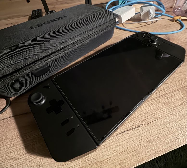 Lenovo legion go ! Stan idealny 18 mcy gwaracji