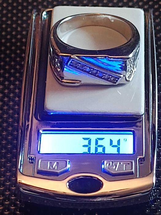 Sprzedam męski srebrny sygnet pr.925