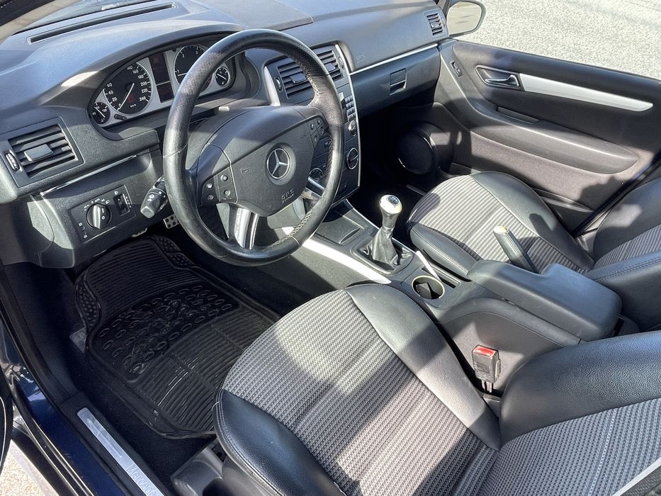 Mercedes-Benz B200 CDI - Nacional, poucos kms