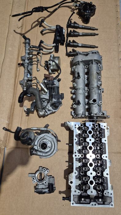 Peças Cabeça motor 1.3 CDTI Opel A13DTC