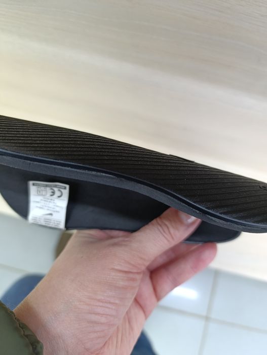 Найк футбольный щиток