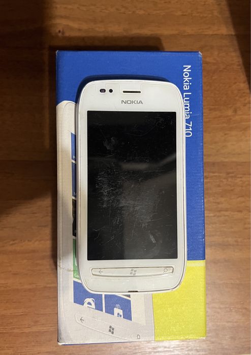 Nokia Lumia 710 Windows Phone. 670ГРН