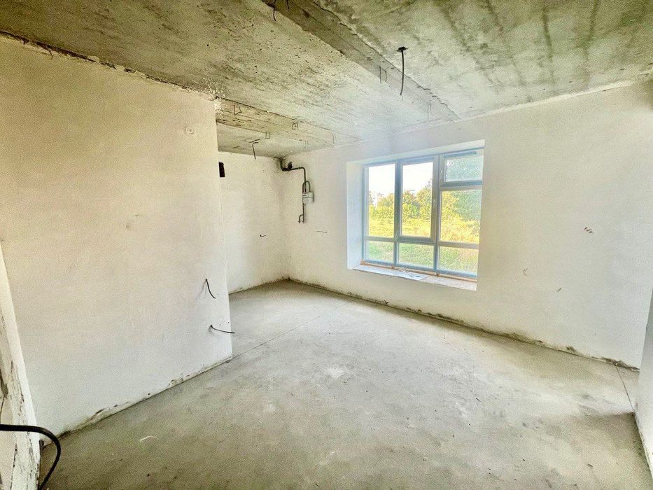 Продається комерційне приміщення. Чортків