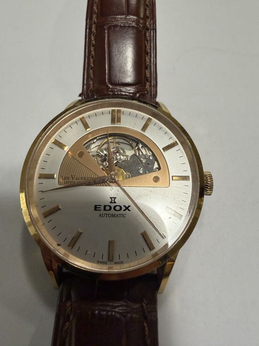 Оригінальний швейцарський годинник EDOX