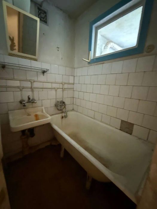 3-к, Вартових Неба вул., 48, Павлове Поле