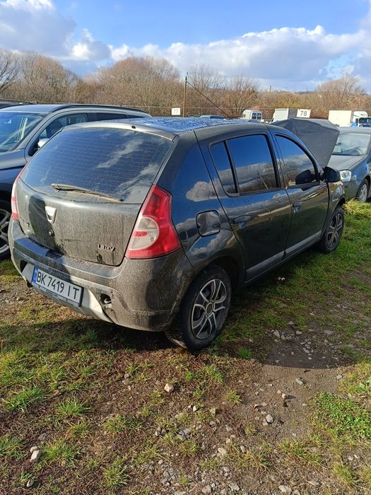 Dacia Sandero 1.2 газ/бенз. З кондиціонером