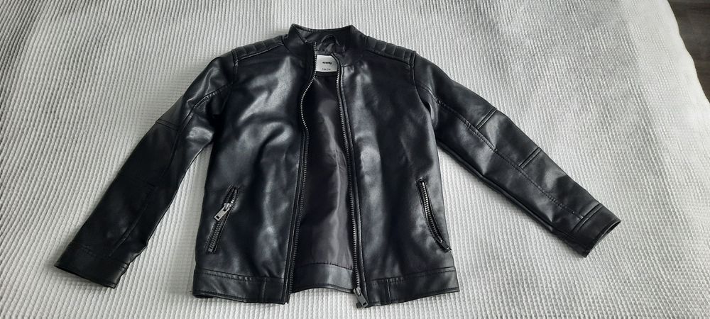 Chlopięca kurtka sinsay ecoskora  134 skorkowa