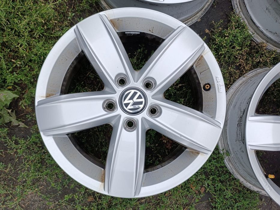Alufelgi 16 VW Caddy Golf VII Passat Touran T4 Jetta T-Roc 5x112 ET48