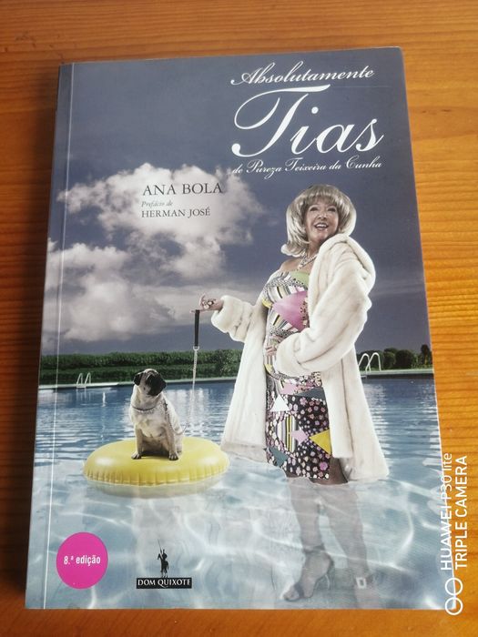 Absolutely Aunts, a book by Ana Bola