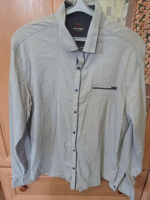 Рубашки для хлопчика-чоловіка 48-50