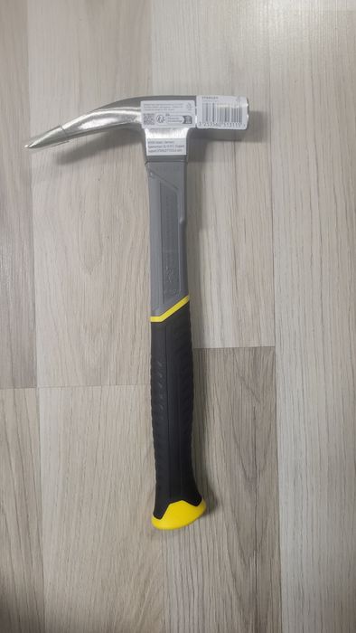 Młotek Ciesielski 600g Stanley STHTO-51311