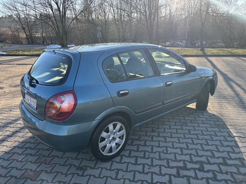 Nissan Almera (2003) - niski przebieg