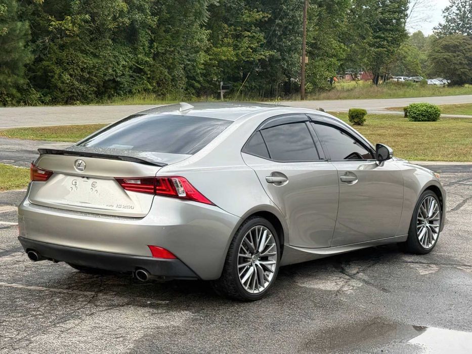 Lexus IS 250      2014