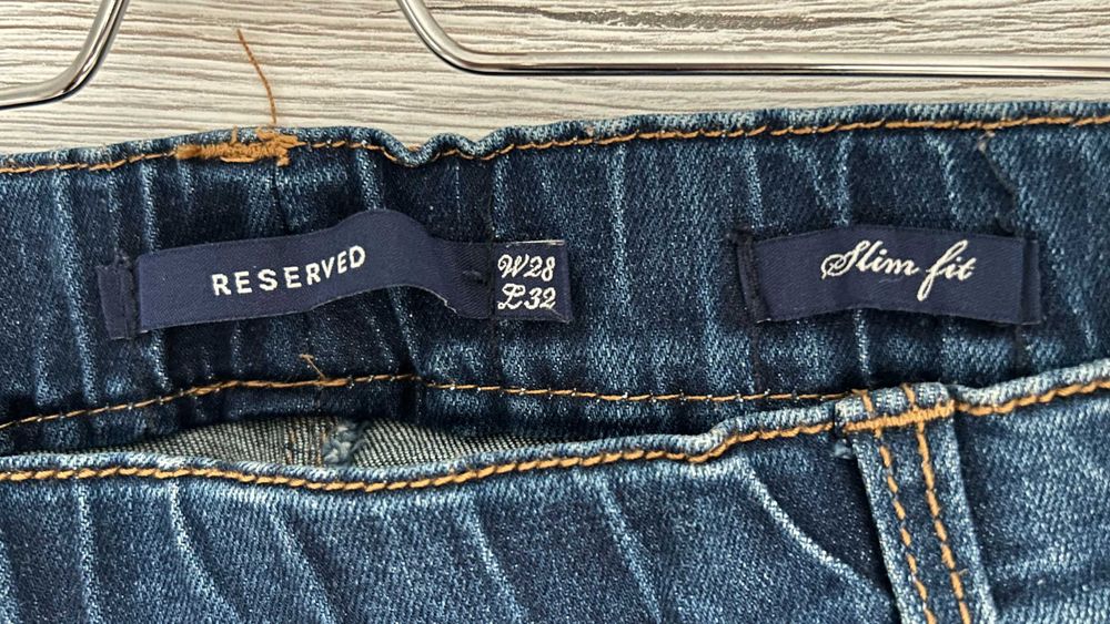 Reserved [M] Jeansy damskie Slim Fit