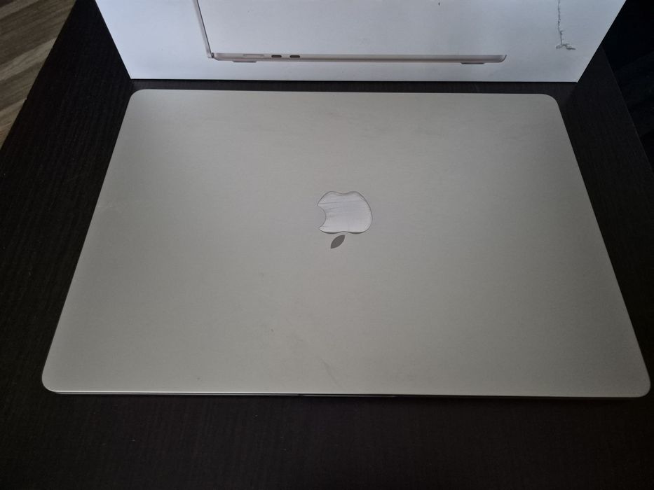 Laptop APPLE MacBook Air 2025 15.3" Retina M4 16GB RAM 512GB SSD macOS Księżycowa poświata