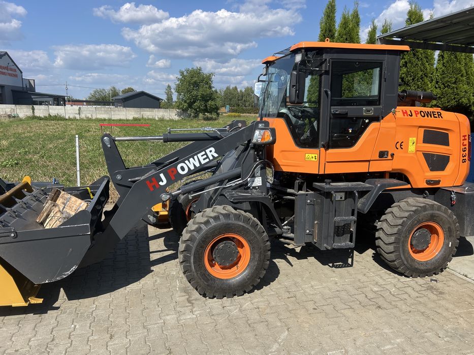 Nowa Ładowarka kolowa udzwig 1600kg 58hp