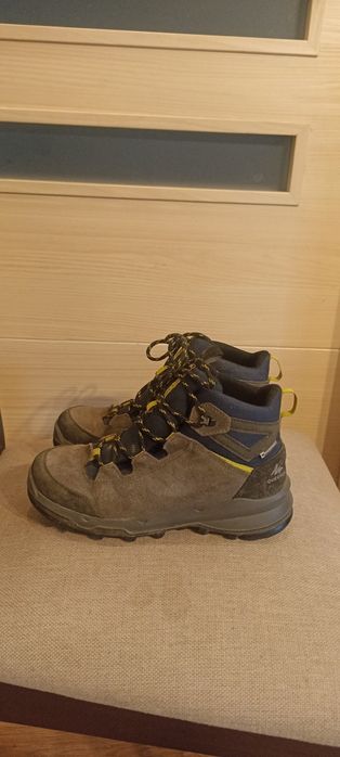 Buty Trekkingowe Quechua Nr 37 Waterproff
