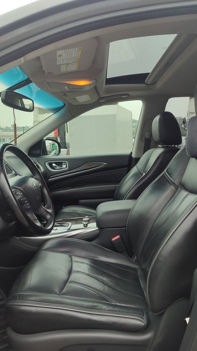 Авто Infiniti QX60