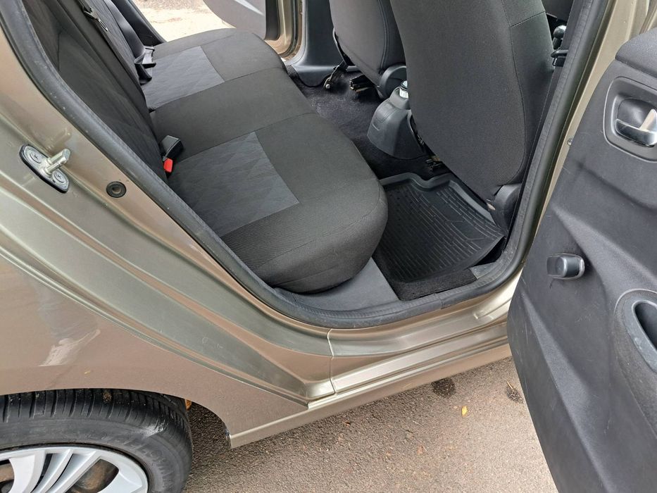 Продам экономное авто