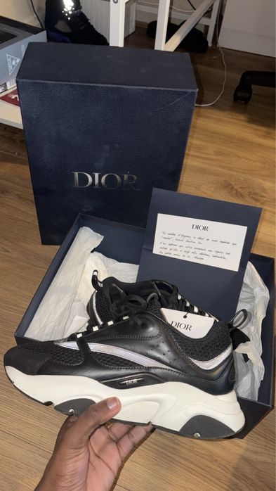 Dior B22 preto e branco