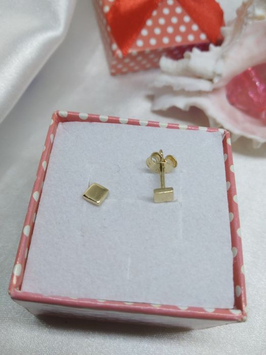 Piękne złote kolczyki na sztyft, złoto 585