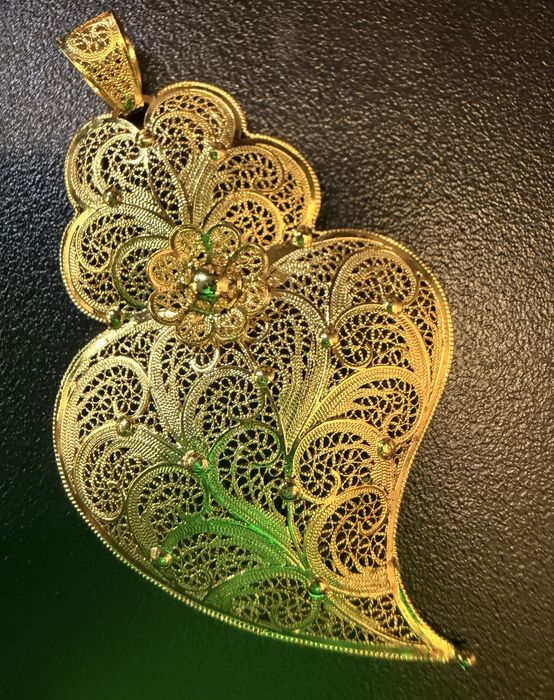 Coração em filigrana - em ouro  - 5cm