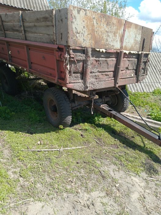 Прицеп тракторний 2 ПТС 4.
