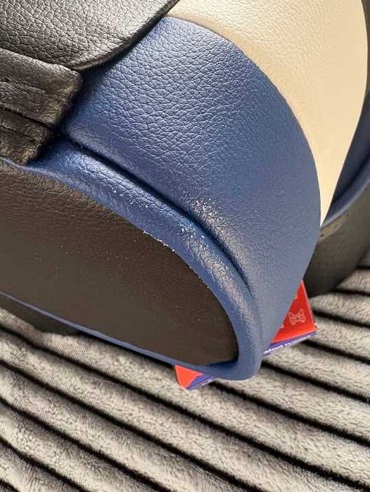 Fotel gamingowy Rocker Floor–niebieski wbudowane głośniki stereo Orbit 2.0