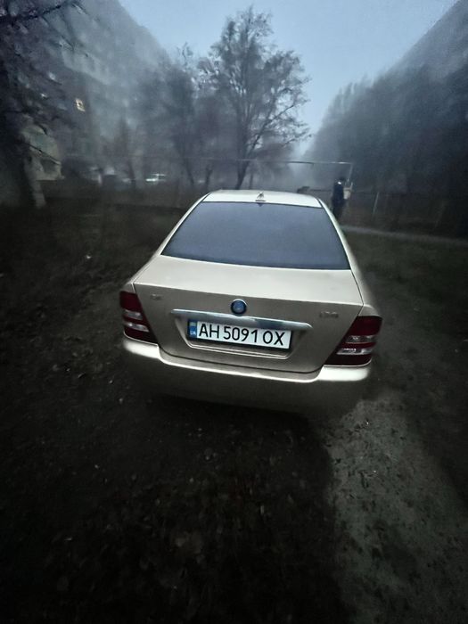 Продам джилли ск-2 2013 года + Passat b6 бляха