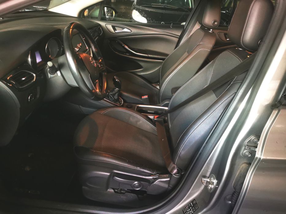 Opel Astra 1.6cdti 110cv de 2016