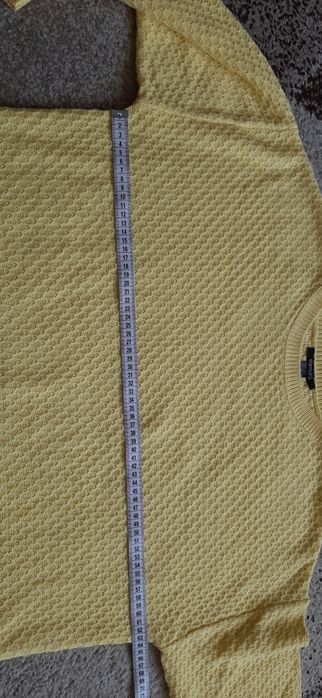 Żółty sweter 44/46