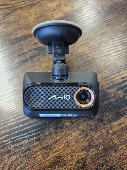 Kamera samochodowa MIO MIVUE 785 wiedorejestrator