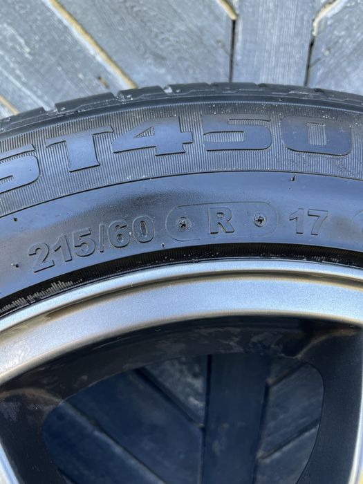 Продам литі диски BMW R17 (5/120)