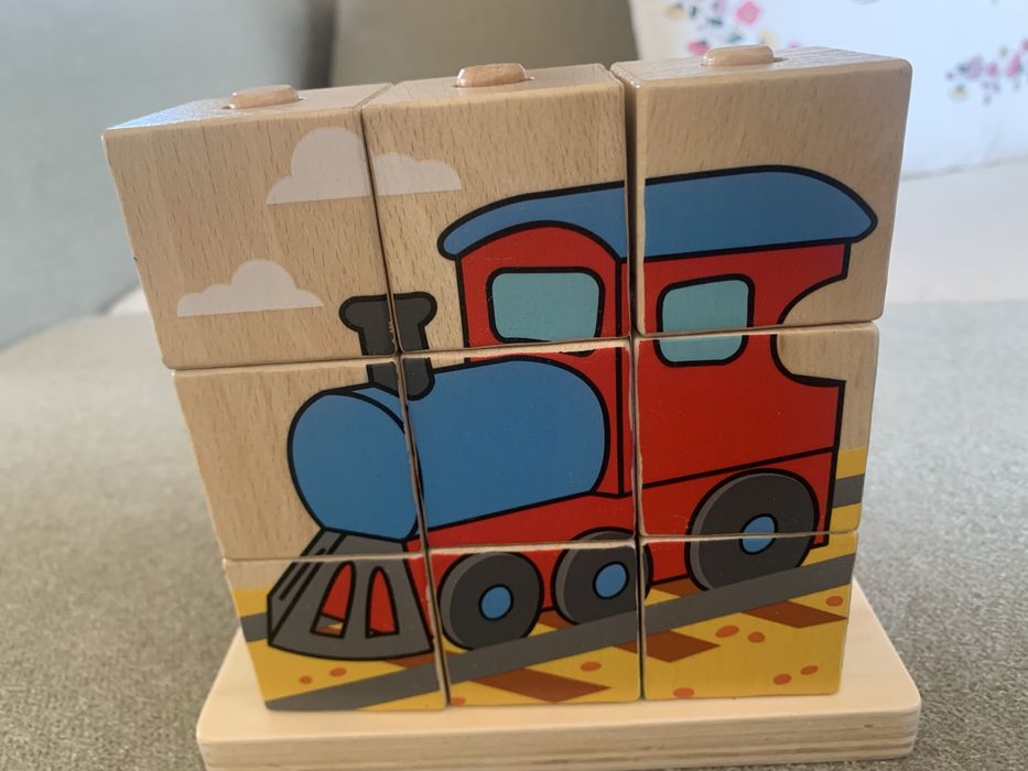 Nowe klocki drewniane na stojaku Bigjigs