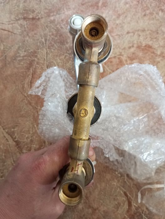 Продам латунный смеситель СССР.