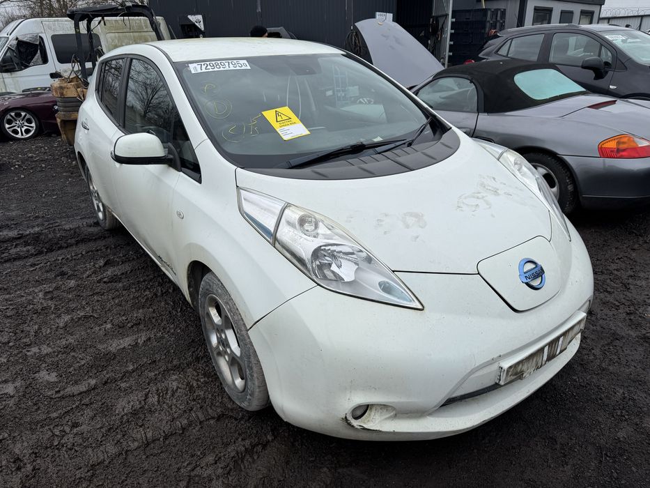Nissan Leaf 2014r, elektryk, Anglik z kluczykami