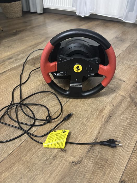 Kierownica thrustmaster t150 ferrari ps4/ps3/PC