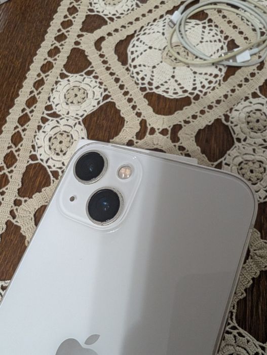 iPhone 13 white piękny stan